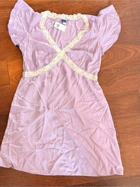 Old Navy Lavender Lace-Trim Chemise